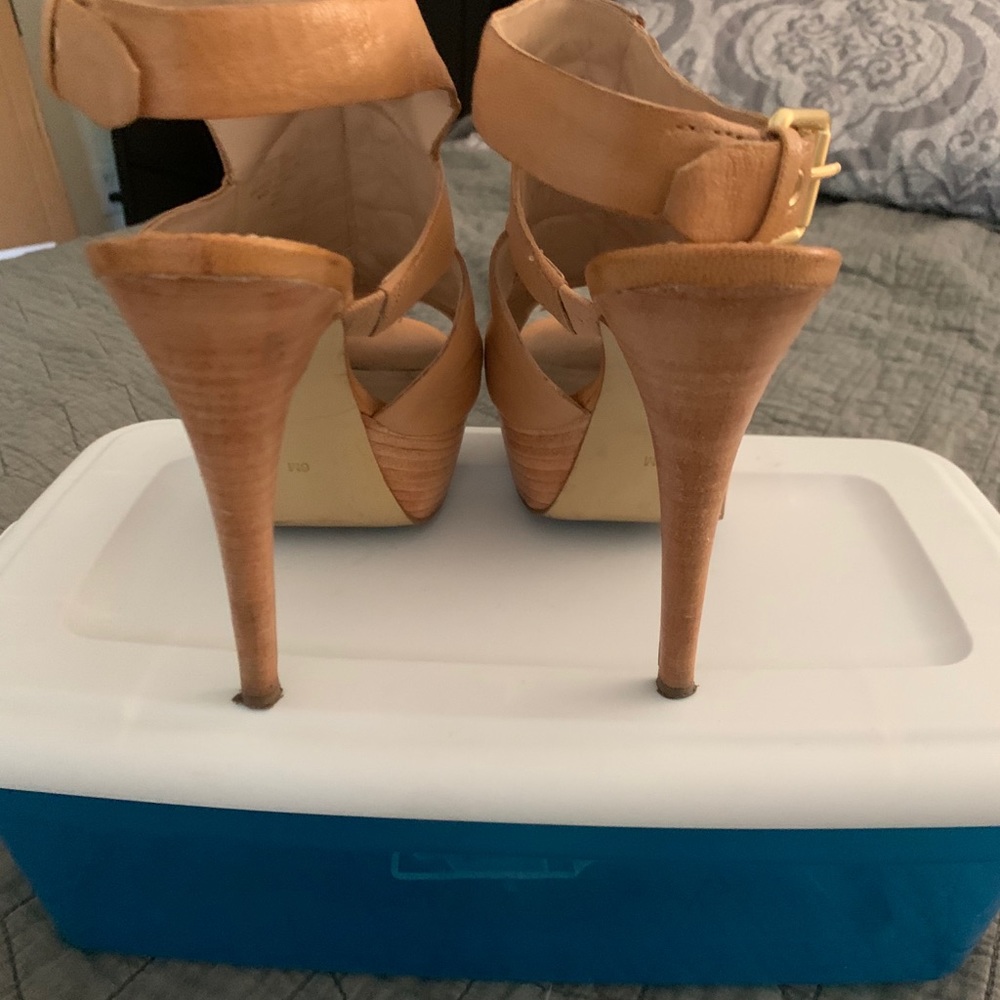 Guess Booties - Picture 5 of 5